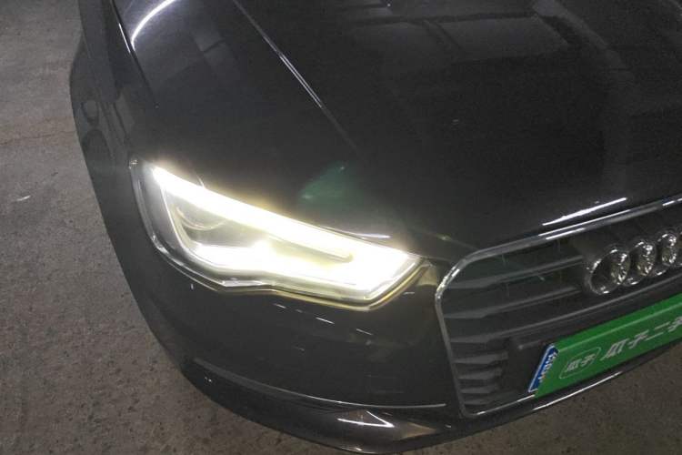 Used Audi A3 2014 Limousine 35 TFSI Automatic Comfort Model Right Front Headlight