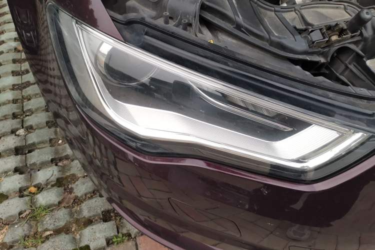 Used Audi A3 2014 Limousine 35 TFSI Automatic Comfort Model Right Front Headlight