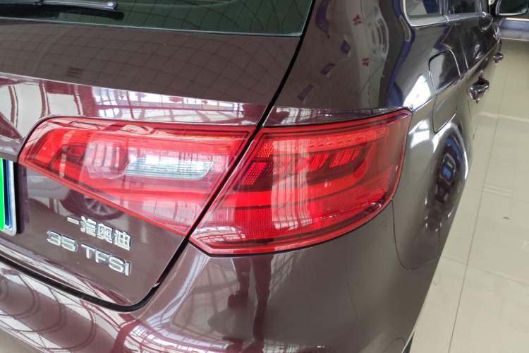 Used Audi A3 2014 Sportback 35 TFSI Automatic Style Edition Right Rear Taillight