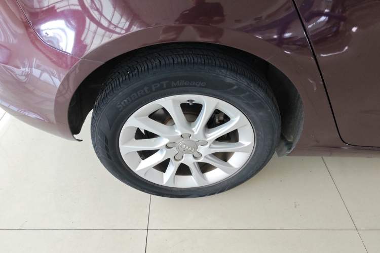 Used Audi A3 2014 Sportback 35 TFSI Automatic Style Edition Right Rear Wheel Hub