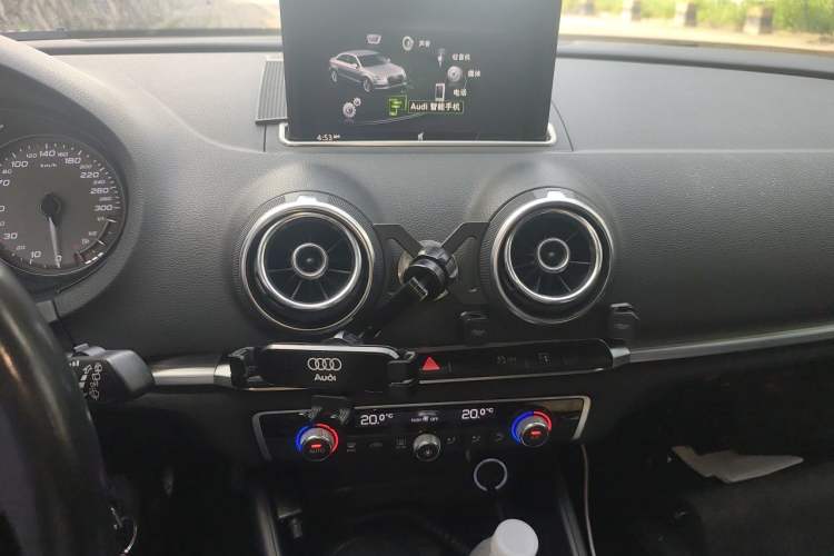 Used Audi A3 2014 Limousine 35 TFSI Automatic Comfort Model Audio And AC Panel