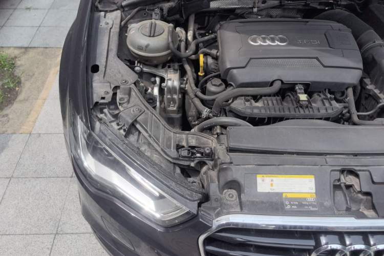 Used Audi A3 2014 Limousine 40 TFSI S line Comfort Model Engine Bay Right