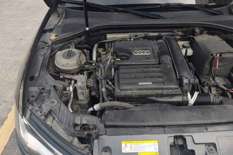 Used Audi A3 2014 Limousine 35 TFSI Automatic Comfort Model Engine Bay Right