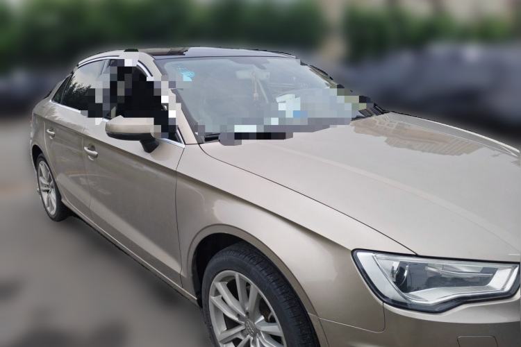Used Audi A3 2014 Limousine 35 TFSI Automatic Comfort Model Front Right 45 Deg