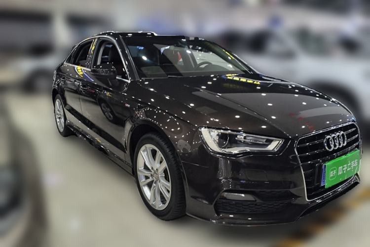 Used Audi A3 2014 Limousine 40 TFSI S line Comfort Model Front Right 45 Deg