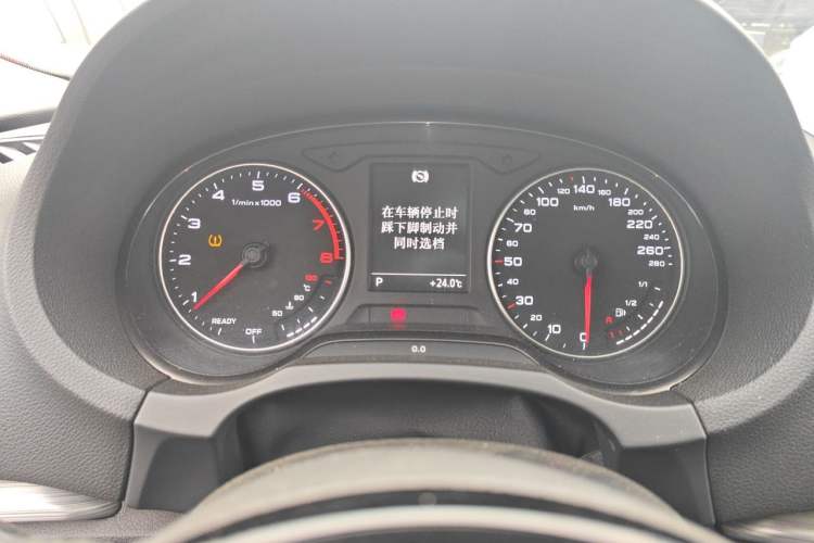 Used Audi A3 2014 Limousine 35 TFSI Automatic Comfort Model Instrument Cluster