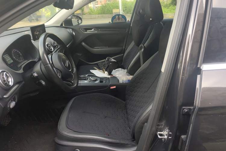 Used Audi A3 2014 Limousine 35 TFSI Automatic Comfort Model Left Front Seat