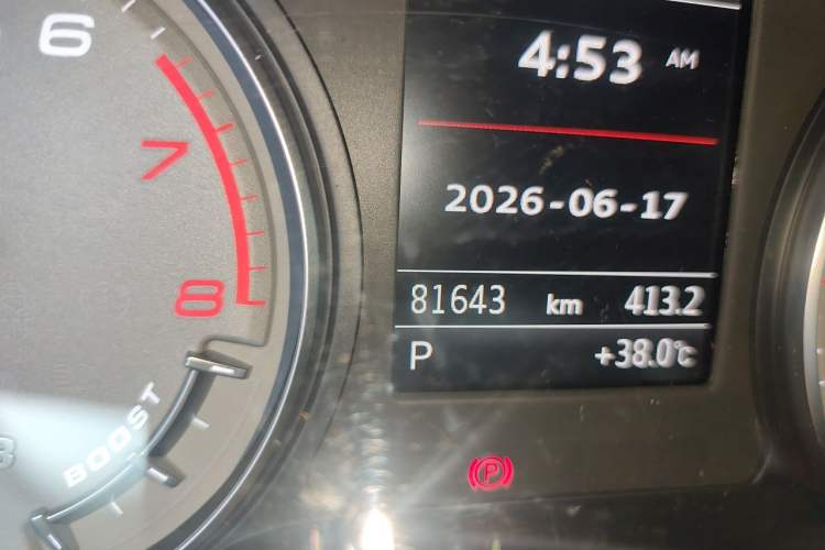 Used Audi A3 2014 Limousine 35 TFSI Automatic Comfort Model Odometer Close Up