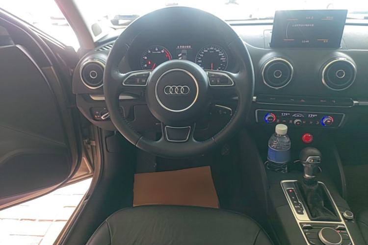 Used Audi A3 2014 Sportback 35 TFSI Automatic Comfort Model Steering Wheel
