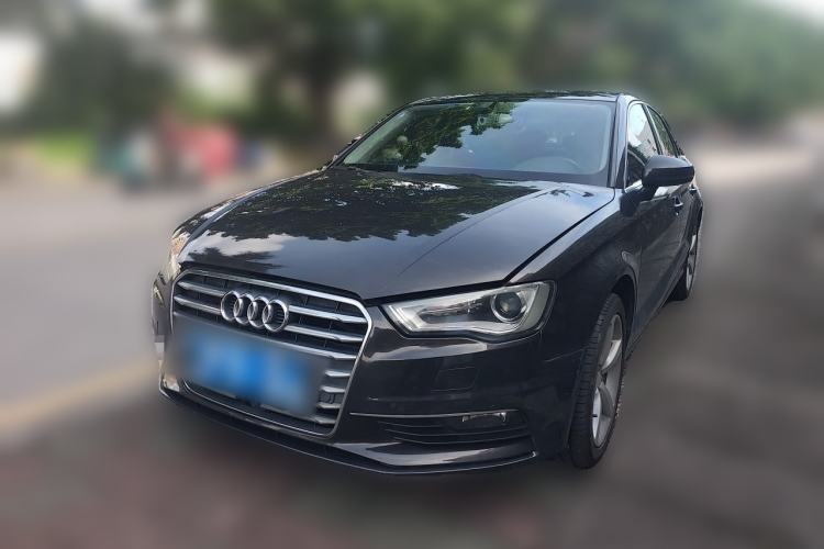 Used Audi A3 2014 Limousine 35 TFSI Automatic Comfort Model Guazi used car, China used car export, Used car for sale, Used cars, Cheapest cars for sale