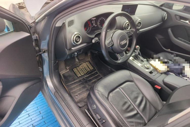 Used Audi A3 2014 Sportback 35 TFSI Automatic Comfort Model Driver Seat