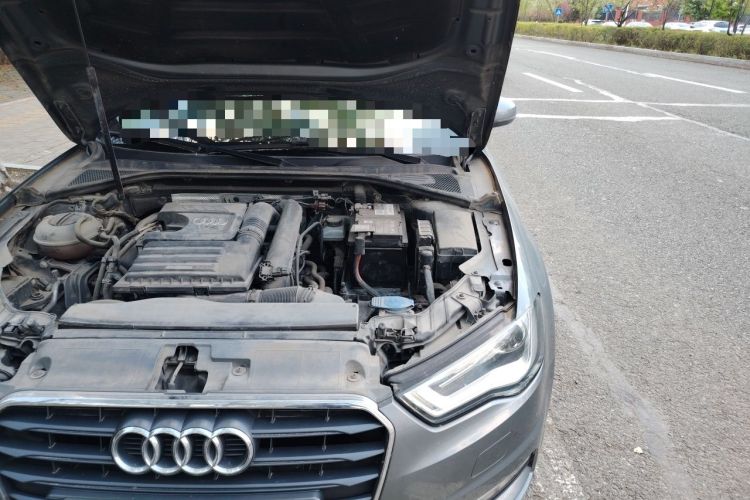 Used Audi A3 2014 Limousine 35 TFSI Automatic Comfort Model Engine Bay Left