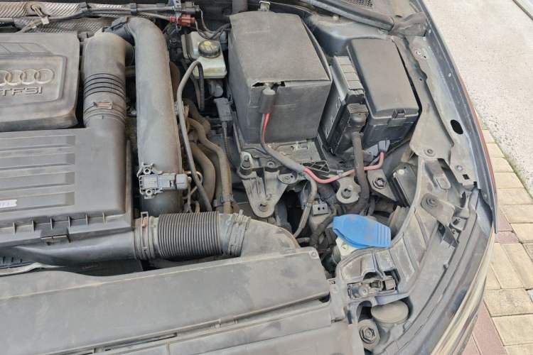 Used Audi A3 2014 Sportback 35 TFSI Automatic Ambition Edition Engine Bay Left
