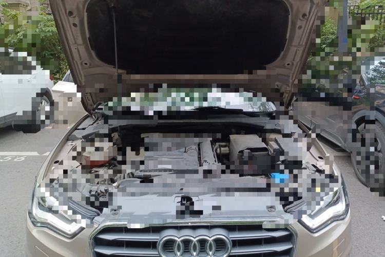 Used Audi A3 2014 Limousine 35 TFSI Automatic Fashion Model Engine Bay