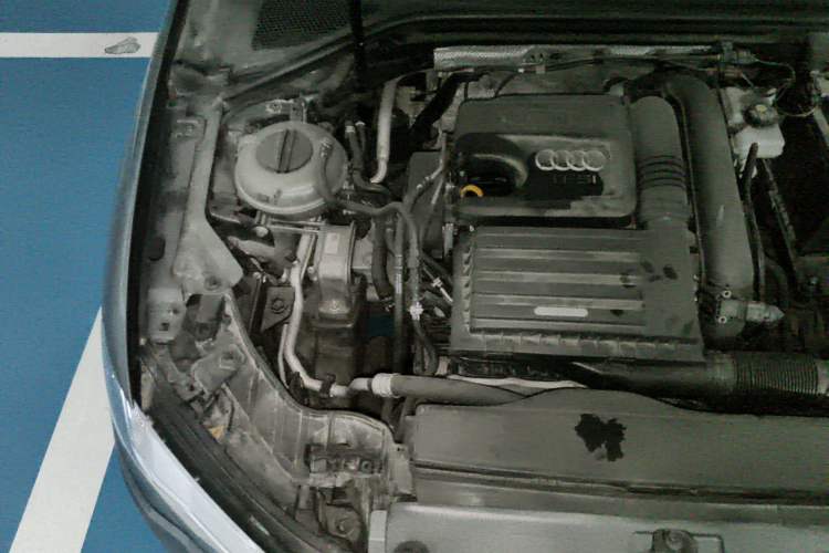 Used Audi A3 2014 Sportback 35 TFSI Automatic Comfort Model Engine Bay Right
