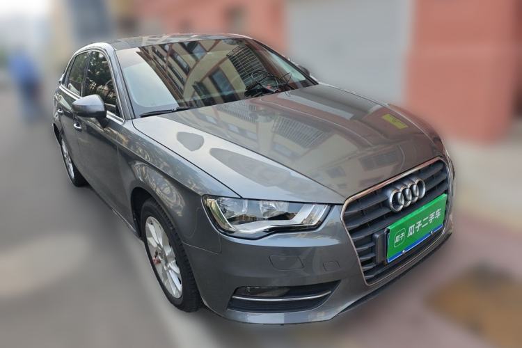 Used Audi A3 2014 Sportback 35 TFSI Automatic Ambition Edition Front Right 45 Deg