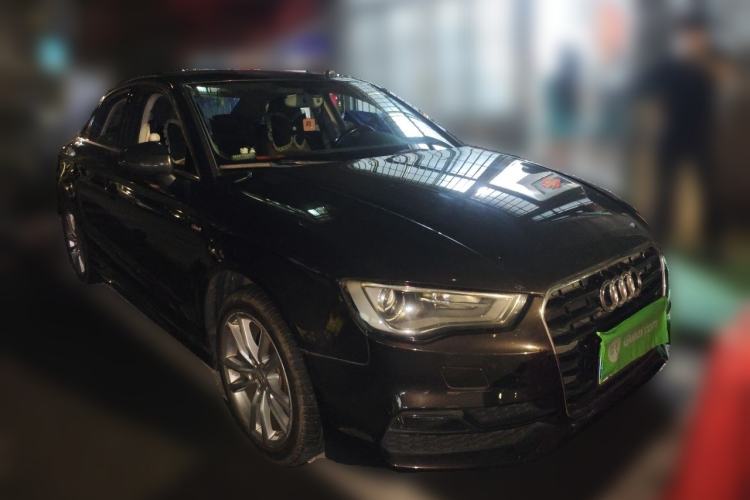 Used Audi A3 2014 Limousine 40 TFSI S line Comfort Model Front Right 45 Deg