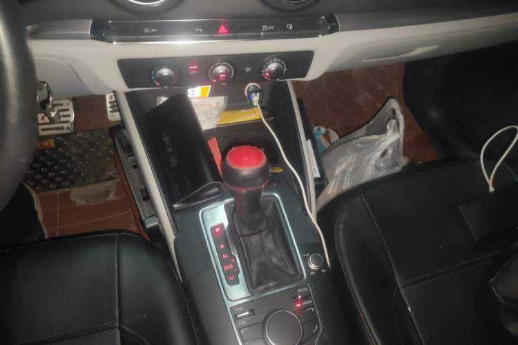 Used Audi A3 2014 Sportback 35 TFSI Automatic Style Edition Gear Lever