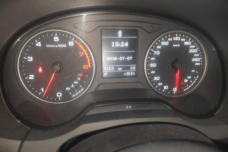 Used Audi A3 2014 Sportback 35 TFSI Automatic Style Edition Odometer Close Up