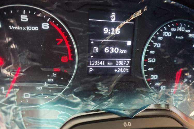 Used Audi A3 2014 Sportback 35 TFSI Automatic Ambition Edition Odometer Close Up