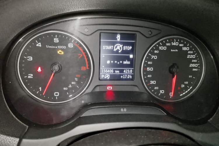 Used Audi A3 2014 Sportback 35 TFSI Automatic Comfort Model Odometer Close Up