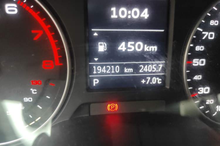 Used Audi A3 2014 Limousine 35 TFSI Automatic Comfort Model Odometer Close Up