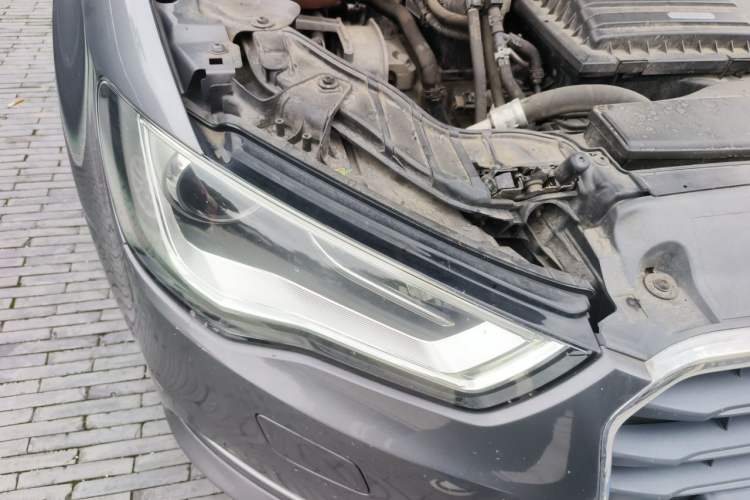Used Audi A3 2014 Sportback 35 TFSI Automatic Comfort Model Right Front Headlight
