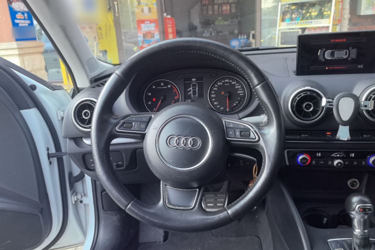 Used Audi A3 2014 Sportback 35 TFSI Automatic Comfort Model Steering Wheel