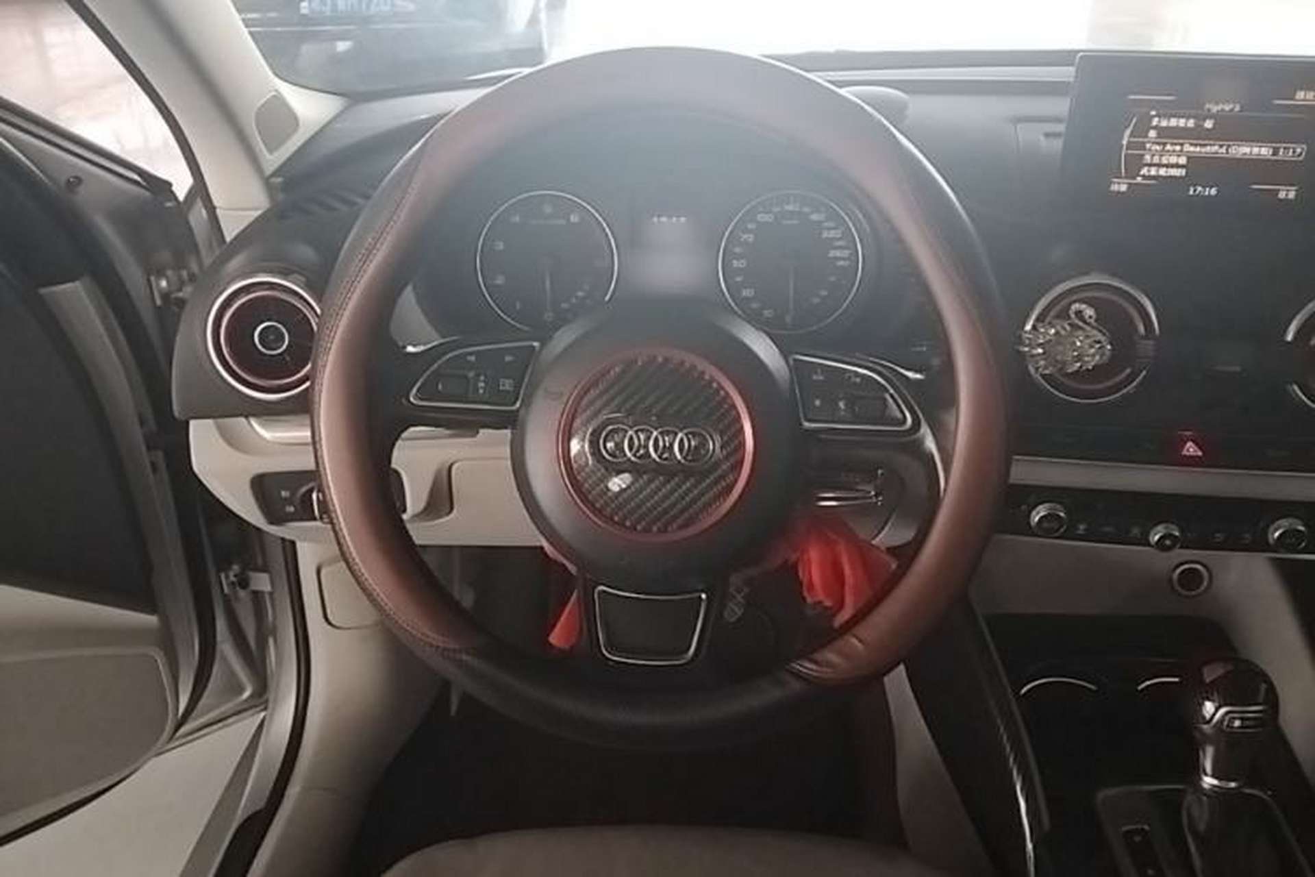 Used Audi A3 2014 Limousine 35 TFSI Automatic Comfort Model Steering Wheel