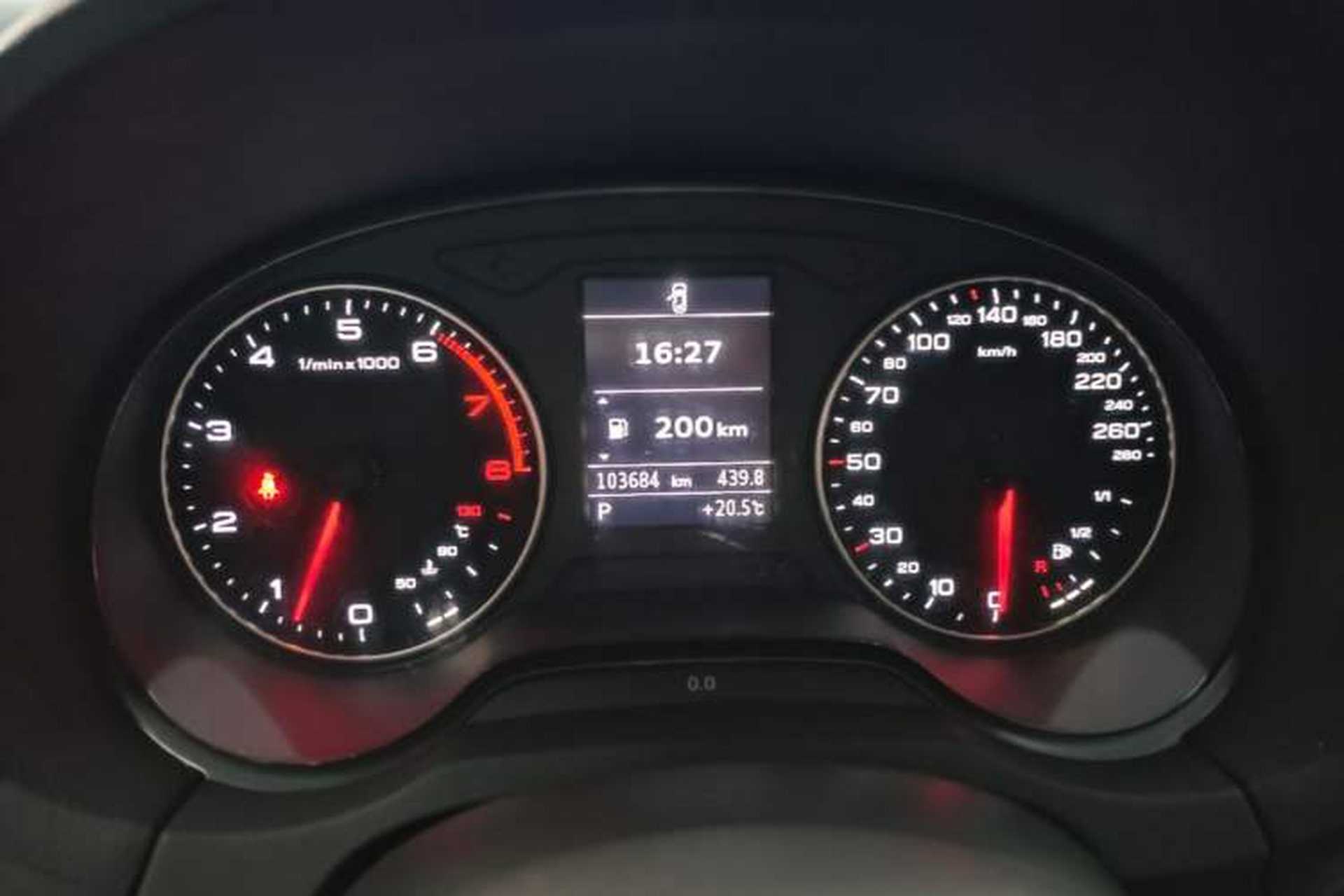 Used Audi A3 2014 Limousine 35 TFSI Automatic Comfort Model Instrument Cluster