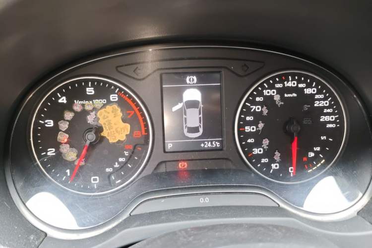 Used Audi A3 2014 Limousine 35 TFSI Automatic Comfort Model Instrument Cluster