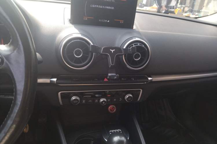 Used Audi A3 2014 Sportback 35 TFSI Automatic Comfort Model Audio And AC Panel