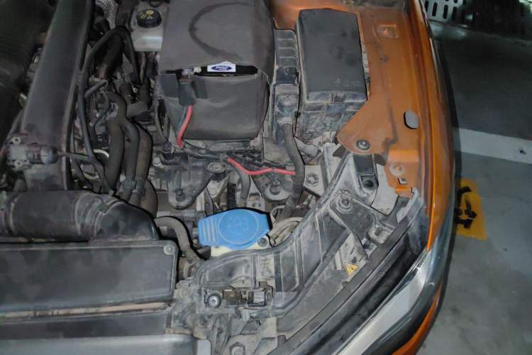 Used Audi A3 2014 Sportback 35 TFSI Automatic Luxury Model Engine Bay Left