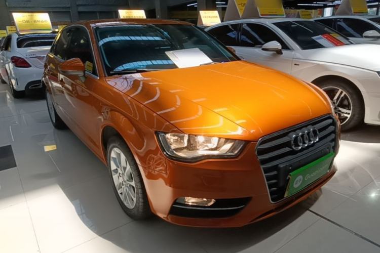 Used Audi A3 2014 Sportback 35 TFSI Automatic Ambition Edition Front Right 45 Deg