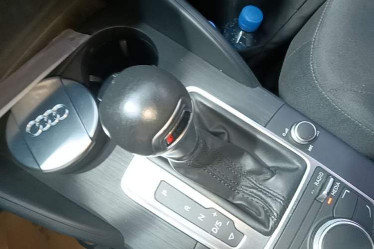 Used Audi A3 2014 Sportback 35 TFSI Automatic Ambition Edition Gear Lever
