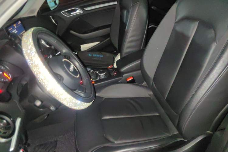 Used Audi A3 2014 Sportback 35 TFSI Automatic Luxury Model Left Front Seat