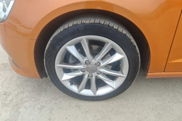 Used Audi A3 2014 Sportback 35 TFSI Automatic Ambition Edition Left Front Wheel Hub