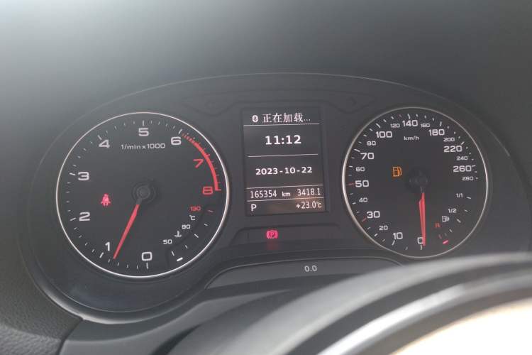 Used Audi A3 2014 Sportback 35 TFSI Automatic Comfort Model Odometer Close Up