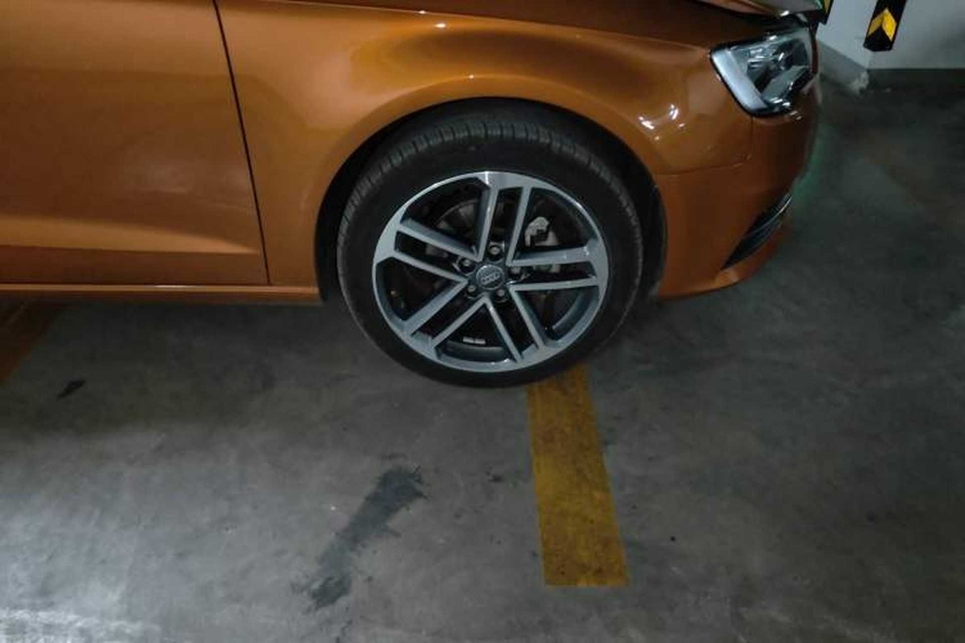 Used Audi A3 2014 Sportback 35 TFSI Automatic Style Edition Right Front Wheel Hub