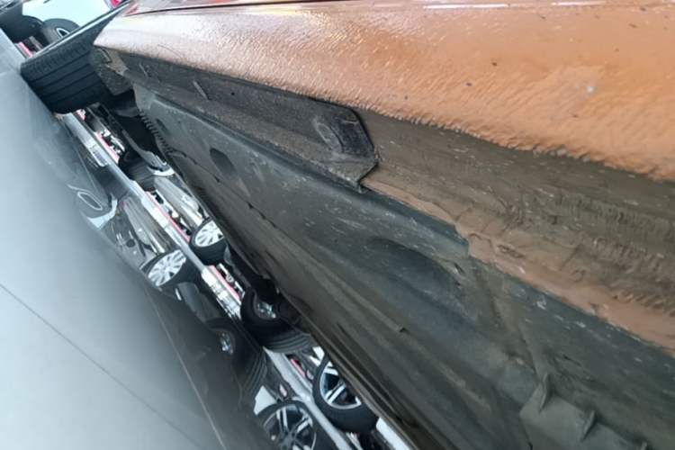 Used Audi A3 2014 Sportback 35 TFSI Automatic Ambition Edition Right Side Sill