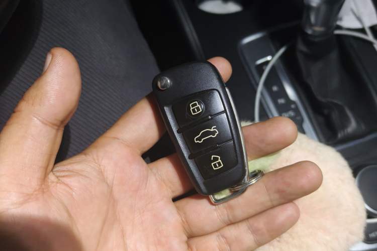 Used Audi A3 2014 Sportback 35 TFSI Automatic Comfort Model Vehicle Key