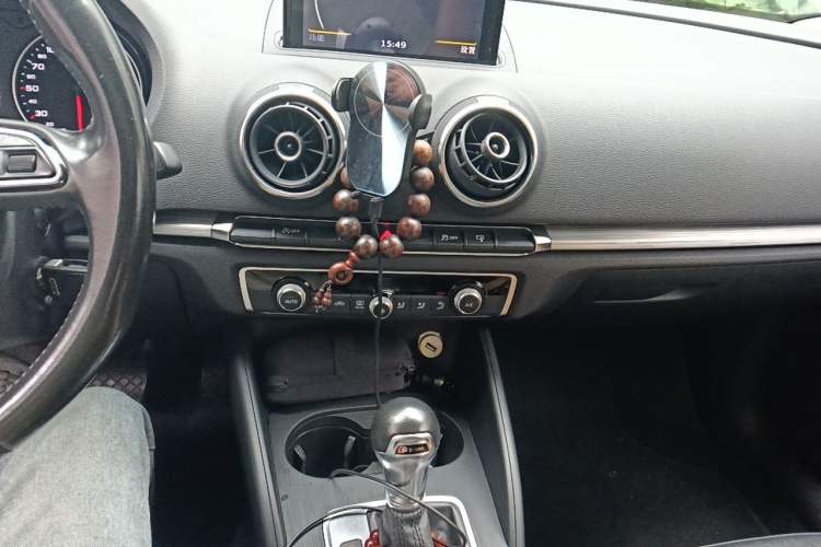 Used Audi A3 2014 Limousine 35 TFSI Automatic Comfort Model Audio And AC Panel