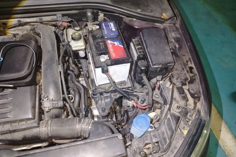 Used Audi A3 2014 Limousine 35 TFSI Automatic Comfort Model Engine Bay Left