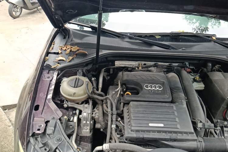 Used Audi A3 2014 Limousine 35 TFSI Automatic Comfort Model Engine Bay Right