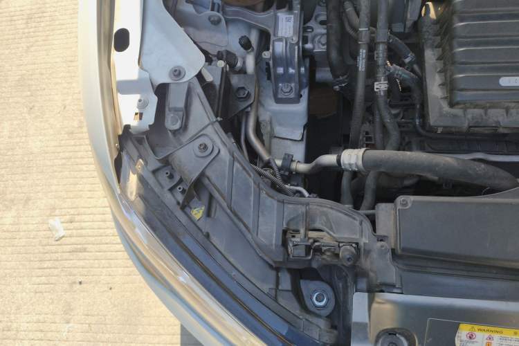 Used Audi A3 2014 Sportback 35 TFSI Automatic Comfort Model Engine Bay Right