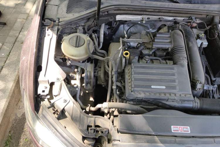 Used Audi A3 2014 Limousine 35 TFSI Automatic Fashion Model Engine Bay Right