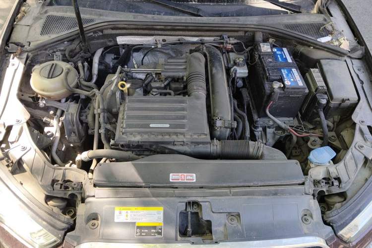 Used Audi A3 2014 Limousine 35 TFSI Automatic Fashion Model Engine Bay