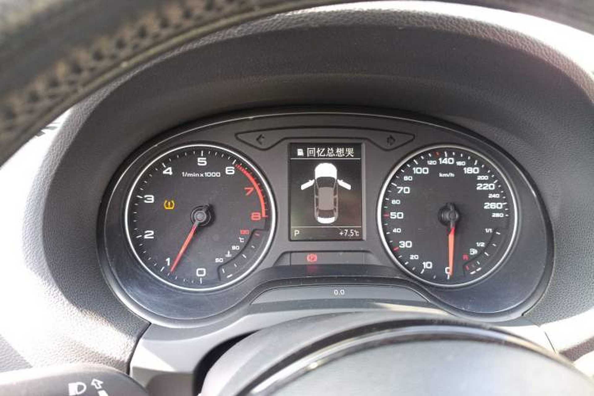 Used Audi A3 2014 Limousine 35 TFSI Automatic Comfort Model Instrument Cluster