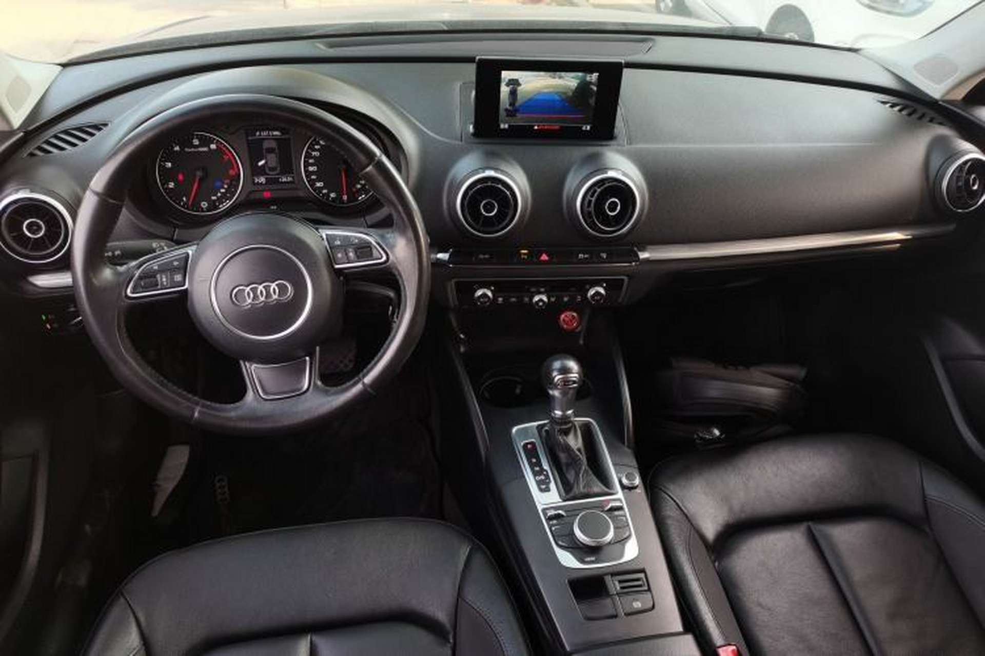 Used Audi A3 2014 Limousine 35 TFSI Automatic Comfort Model Interior 2