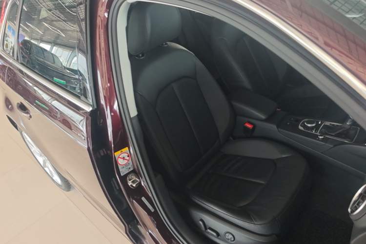 Used Audi A3 2014 Sportback 35 TFSI Automatic Comfort Model Right Front Seat